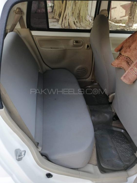 Daihatsu Esse 2007 for Sale in Karachi Daihatsu Esse 2007 for Sale in Karachi Image-4