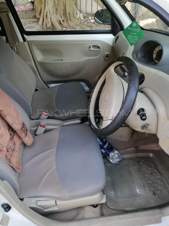 Daihatsu Esse 2007 for Sale in Karachi Daihatsu Esse 2007 for Sale in Karachi Image-3