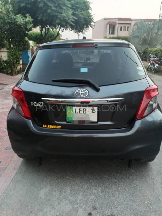 Toyota Vitz 2011 for Sale in Lahore Toyota Vitz 2011 for Sale in Lahore Image-4