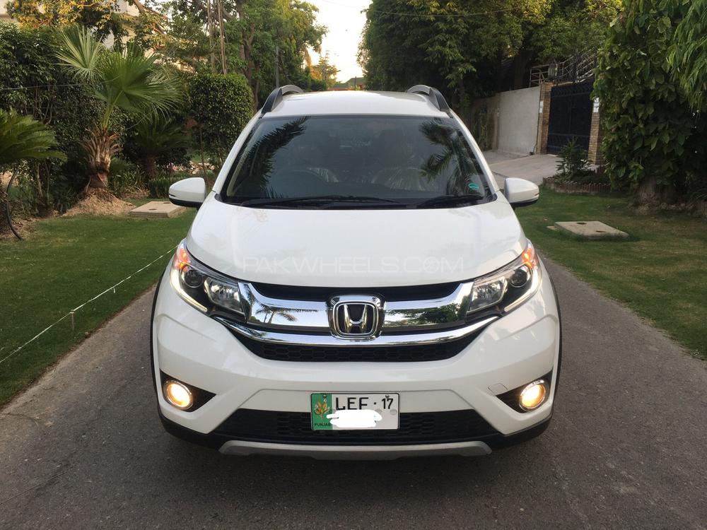 Honda BR-V 2017 for Sale in Lahore Image-1