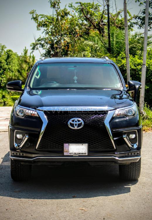 Toyota Fortuner 2018 for Sale in Islamabad Image-1