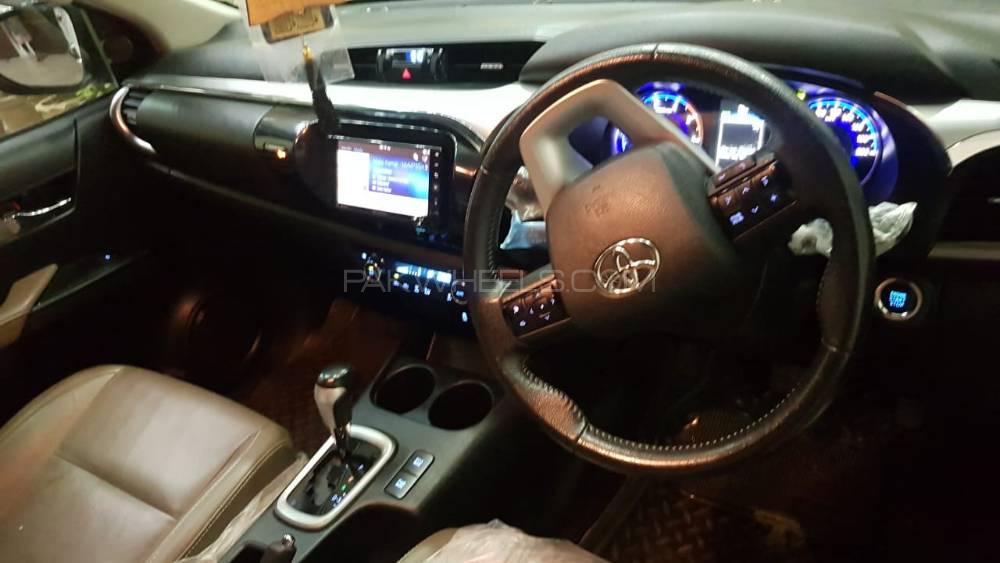 Toyota Hilux 2018 for Sale in D.G.Khan Toyota Hilux 2018 for Sale in D.G.Khan Image-11