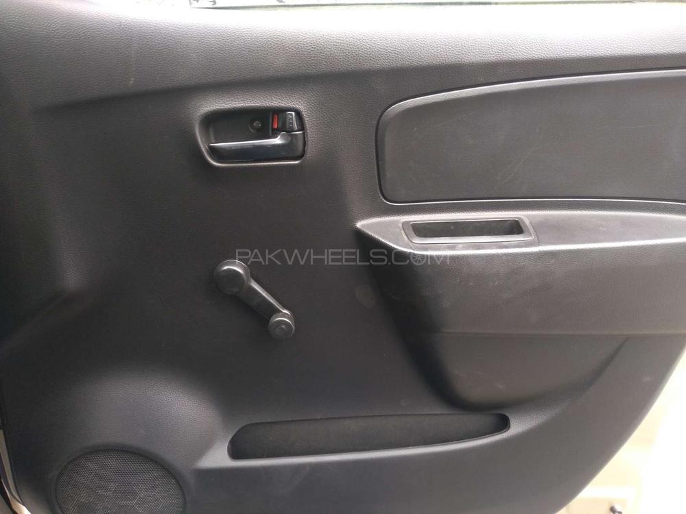 Suzuki Wagon R 2017 for Sale in Karachi Suzuki Wagon R 2017 for Sale in Karachi Image-10