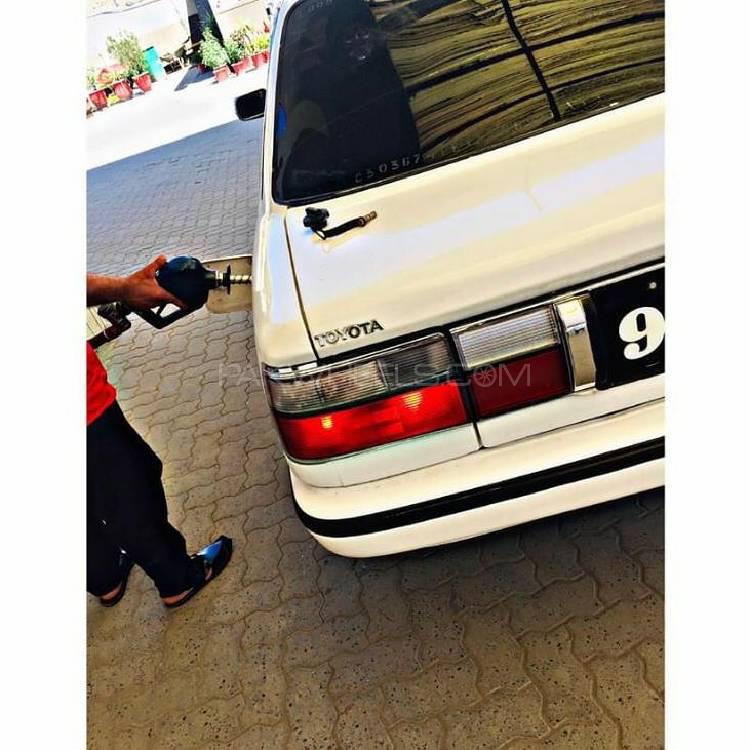 Toyota Corolla 1989 for Sale in Peshawar Image-1