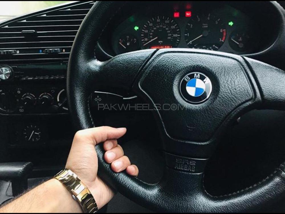 BMW 3 Series 1996 for Sale in Lahore BMW 3 Series 1996 for Sale in Lahore Image-2