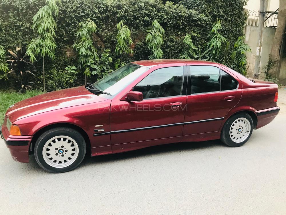 BMW 3 Series 1996 for Sale in Lahore BMW 3 Series 1996 for Sale in Lahore Image-11