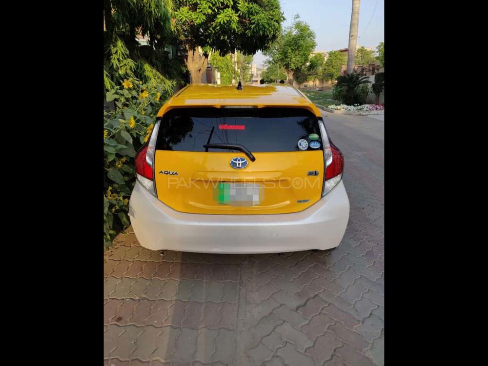 Toyota Aqua 2015 for Sale in Lahore Toyota Aqua 2015 for Sale in Lahore Image-3