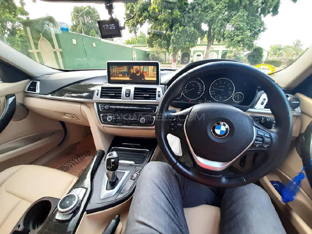 BMW 3 Series 2014 for Sale in Sialkot BMW 3 Series 2014 for Sale in Sialkot Image-2