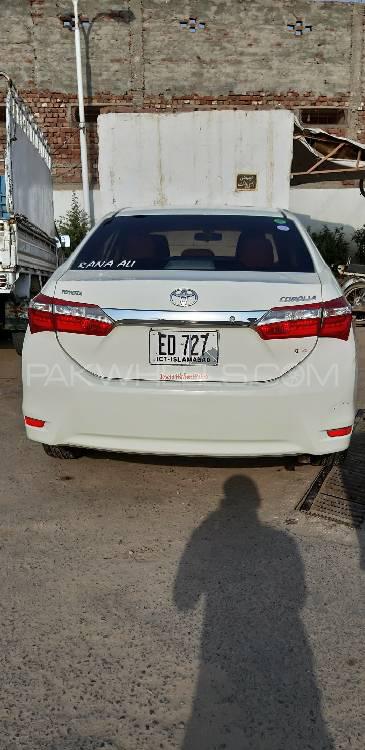 Toyota Corolla 2015 for Sale in Toba Tek Singh Toyota Corolla 2015 for Sale in Toba Tek Singh Image-3