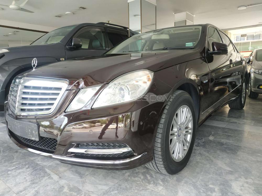 Mercedes Benz E Class 2011 for Sale in Islamabad Image-1