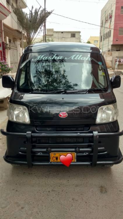 Daihatsu Hijet 2011 for Sale in Karachi Image-1