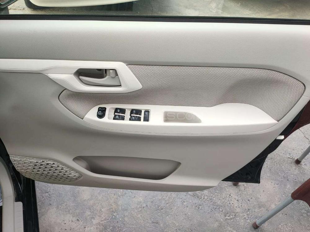 Daihatsu Move 2017 for Sale in Gujranwala Daihatsu Move 2017 for Sale in Gujranwala Image-7