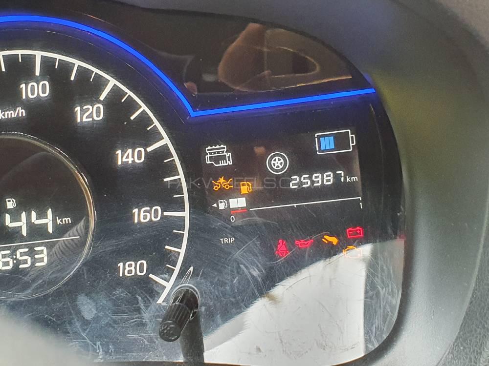 Nissan Note 2017 for Sale in Lahore Nissan Note 2017 for Sale in Lahore Image-11