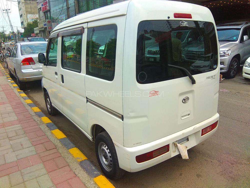 Daihatsu Hijet 2013 for Sale in Lahore Daihatsu Hijet 2013 for Sale in Lahore Image-4
