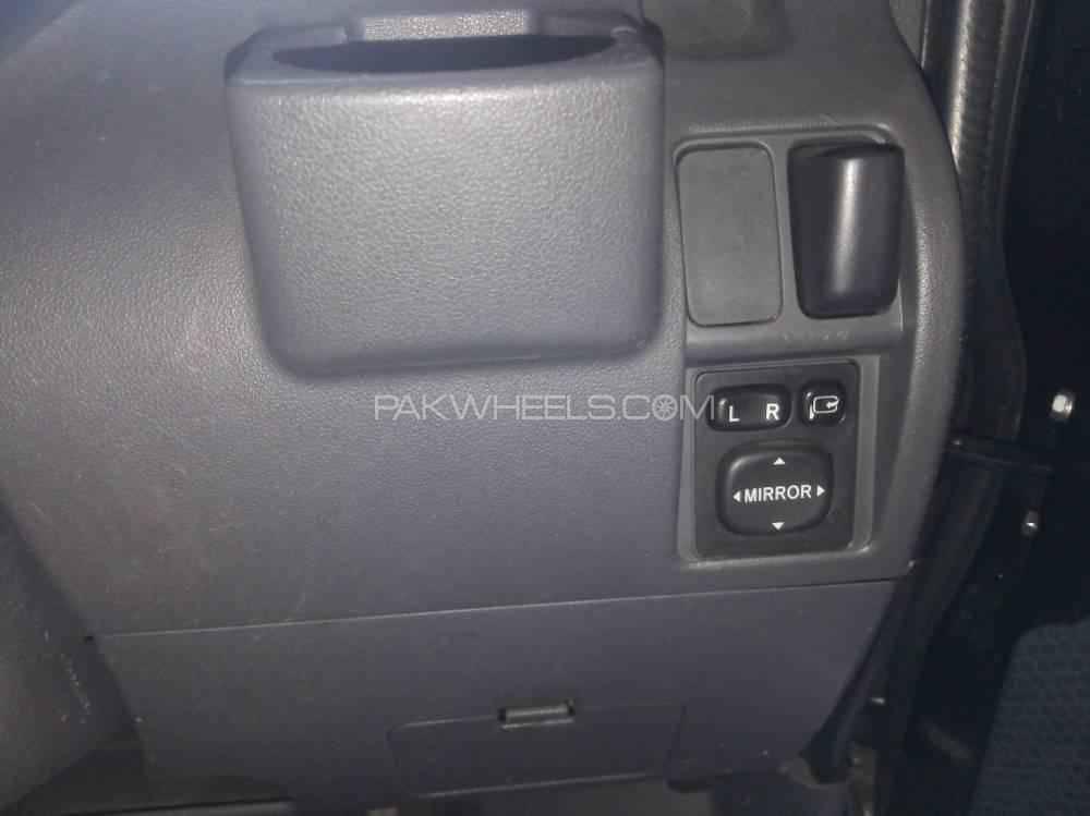 Daihatsu Hijet 2014 for Sale in Karachi Daihatsu Hijet 2014 for Sale in Karachi Image-3