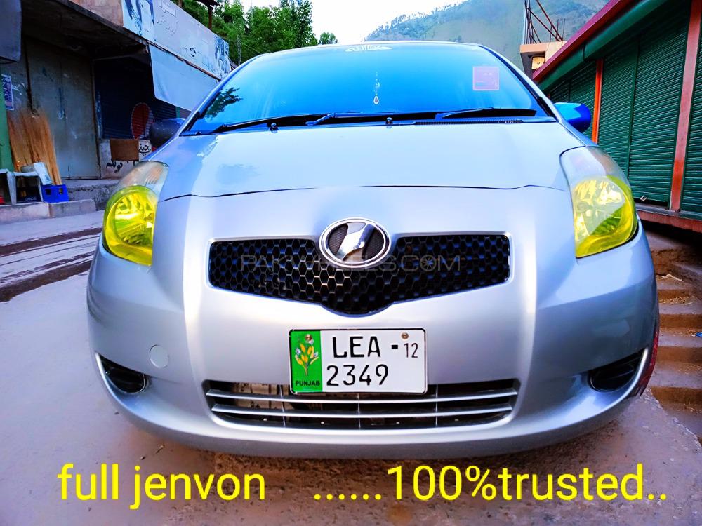Toyota Vitz 2006 for Sale in Lahore Image-1