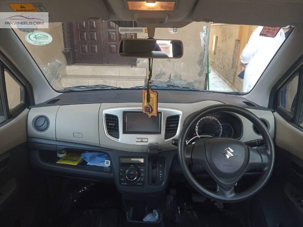 Suzuki Wagon R 2014 for Sale in Islamabad Suzuki Wagon R 2014 for Sale in Islamabad Image-4