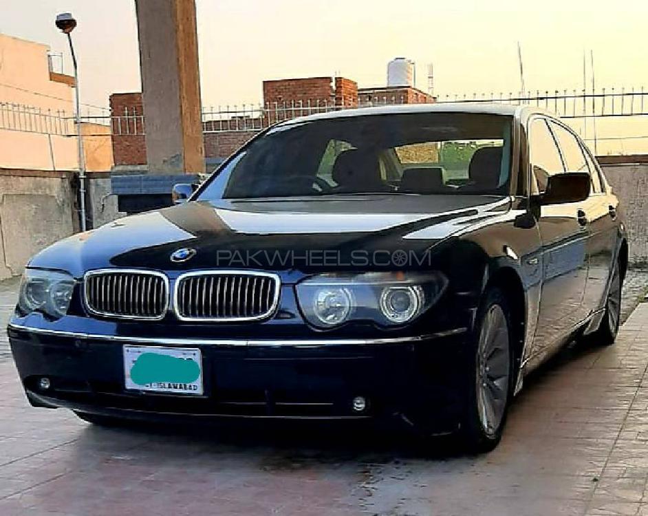 BMW 7 Series 2003 for Sale in Islamabad BMW 7 Series 2003 for Sale in Islamabad Image-3