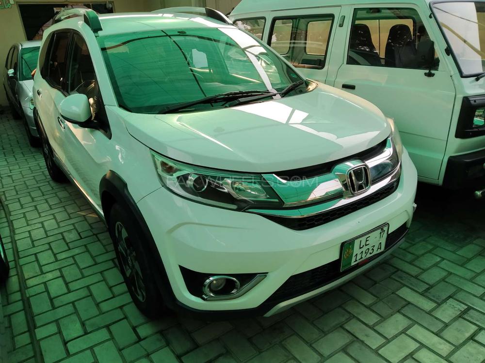 Honda BR-V 2017 for Sale in Lahore Honda BR-V 2017 for Sale in Lahore Image-2