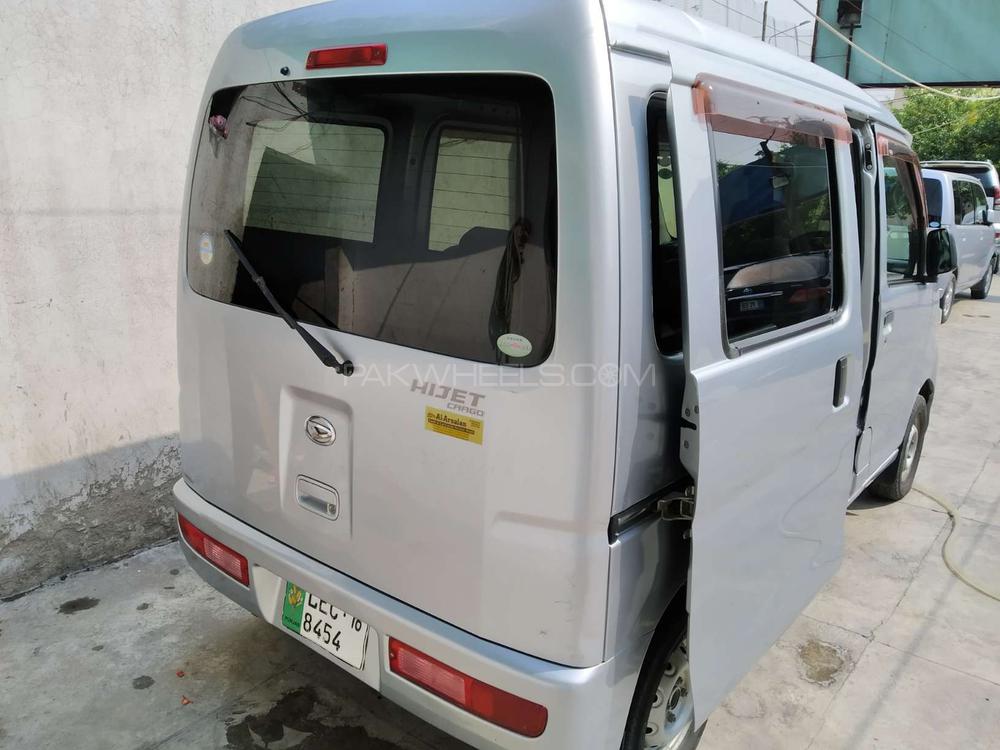 Daihatsu Hijet 2009 for Sale in Lahore Daihatsu Hijet 2009 for Sale in Lahore Image-9