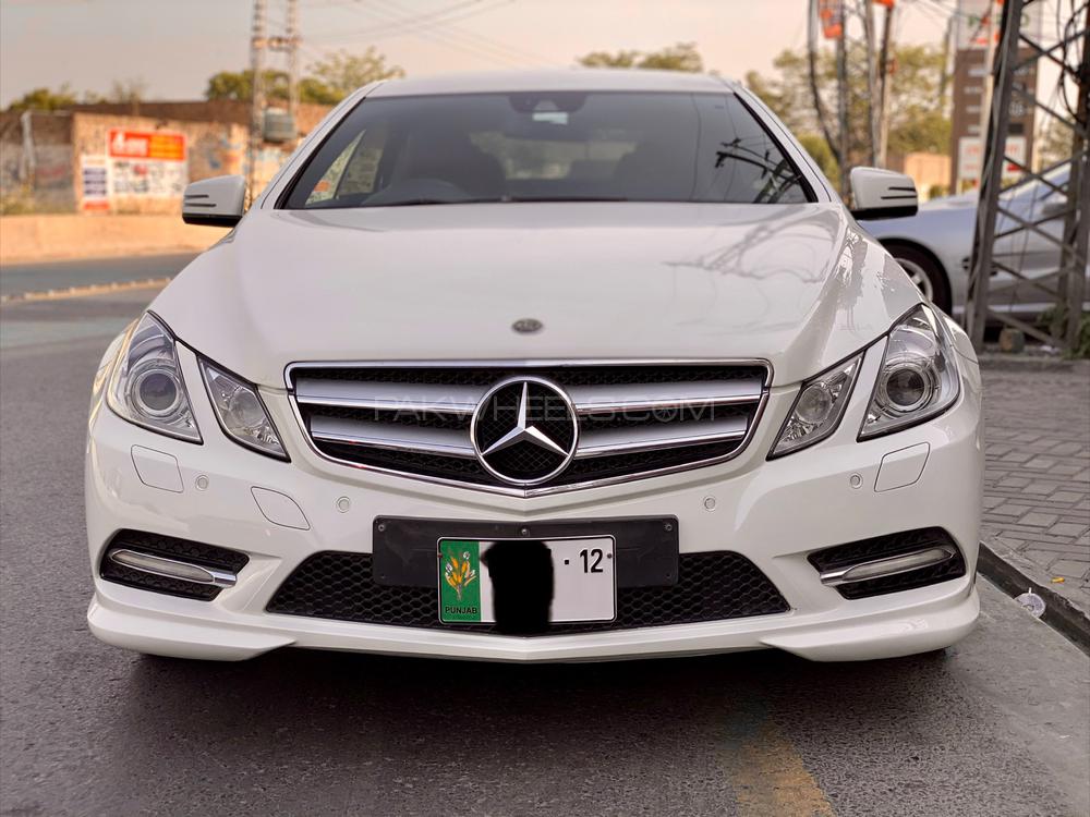 Mercedes Benz E Class Coupe 2012 for Sale in Lahore Image-1