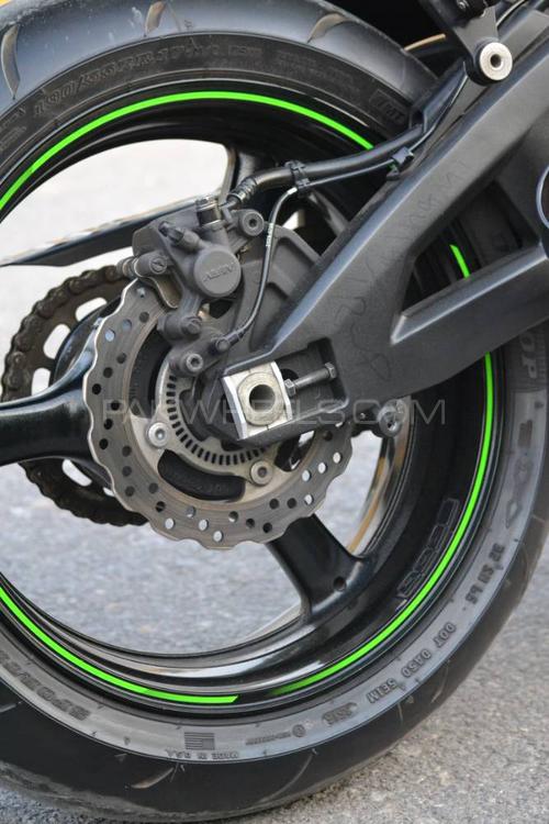 Kawasaki Ninja ZX-10R 2015 for Sale Kawasaki Ninja ZX-10R 2015 for Sale Image-8