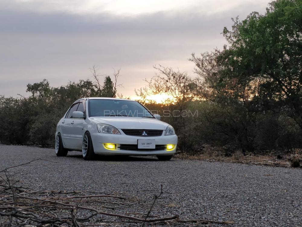 Mitsubishi Lancer - 2006  Image-1