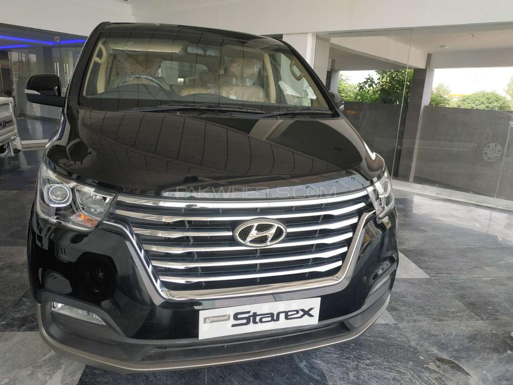 Hyundai Grand Starex 2020 for Sale in Peshawar Image-1