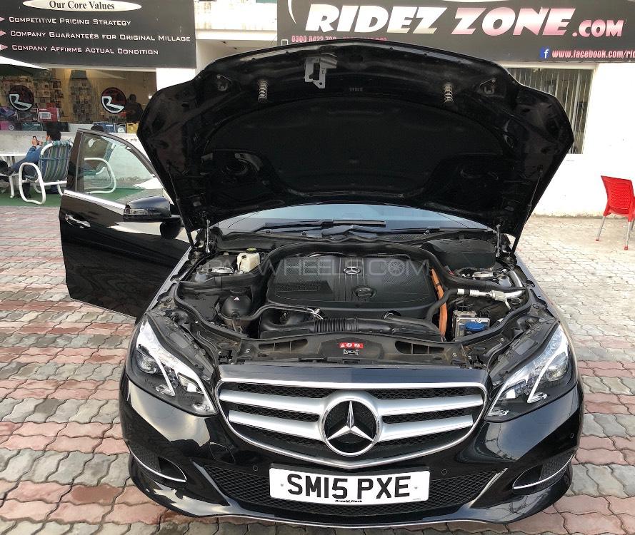 Mercedes Benz E Class 2015 for Sale in Lahore Mercedes Benz E Class 2015 for Sale in Lahore Image-13