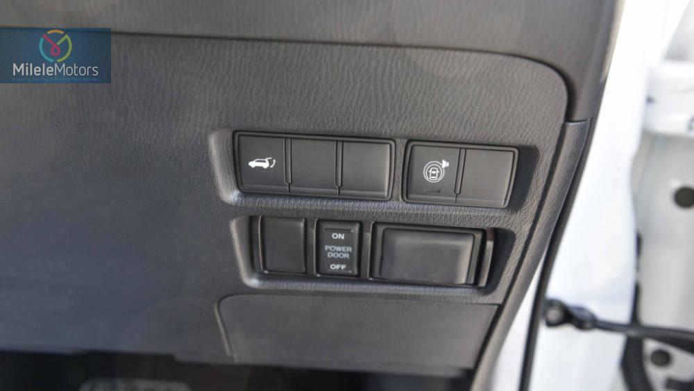 Nissan Patrol 2020 for Sale in Karachi Nissan Patrol 2020 for Sale in Karachi Image-10