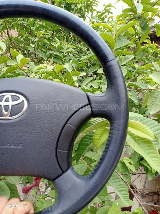 Toyota land cruiser + Cygnus Formica multimedia leather stee Toyota land cruiser + Cygnus Formica multimedia leather stee Image-3