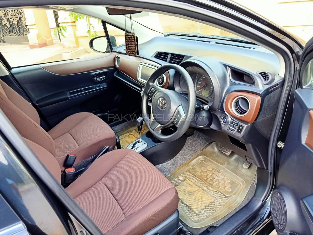 Toyota Vitz 2012 for Sale in Multan Toyota Vitz 2012 for Sale in Multan Image-8