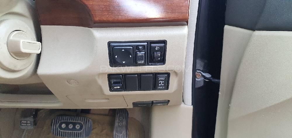 Nissan Bluebird Sylphy 2007 for Sale in Rawalpindi Nissan Bluebird Sylphy 2007 for Sale in Rawalpindi Image-5