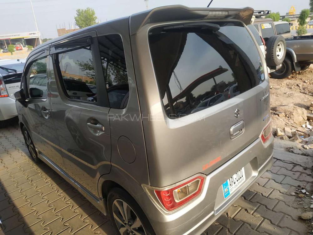 Suzuki Wagon R 2017 for Sale in Peshawar Suzuki Wagon R 2017 for Sale in Peshawar Image-2