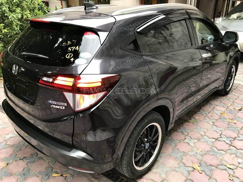 Honda Vezel 2015 for Sale in Gujrat Honda Vezel 2015 for Sale in Gujrat Image-5