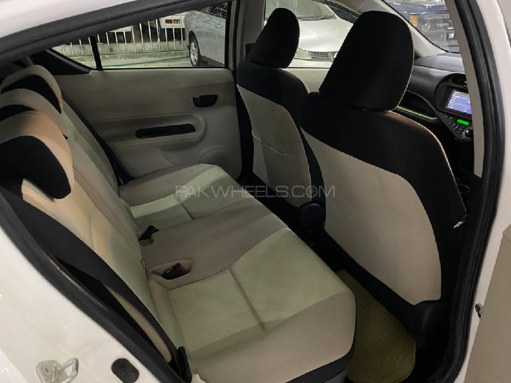 Toyota Aqua 2014 for Sale in Peshawar Toyota Aqua 2014 for Sale in Peshawar Image-9