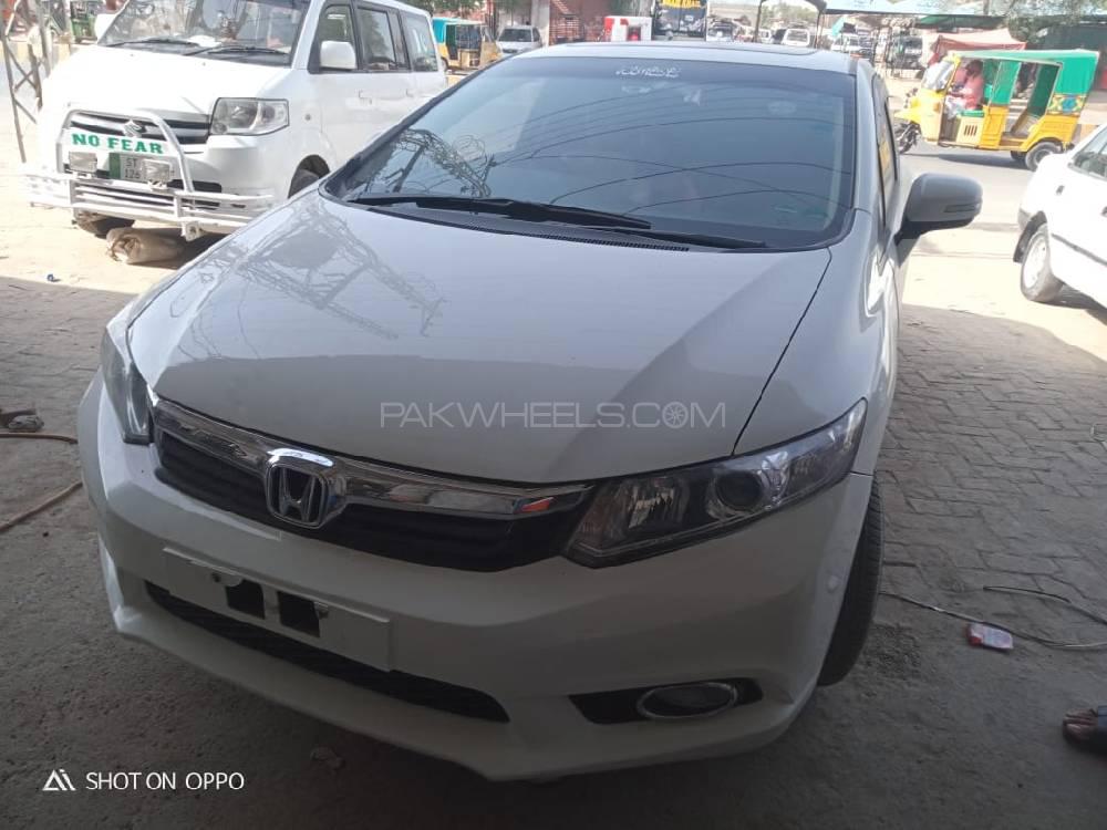 Honda Civic 2013 for Sale in Bahawalpur Honda Civic 2013 for Sale in Bahawalpur Image-9
