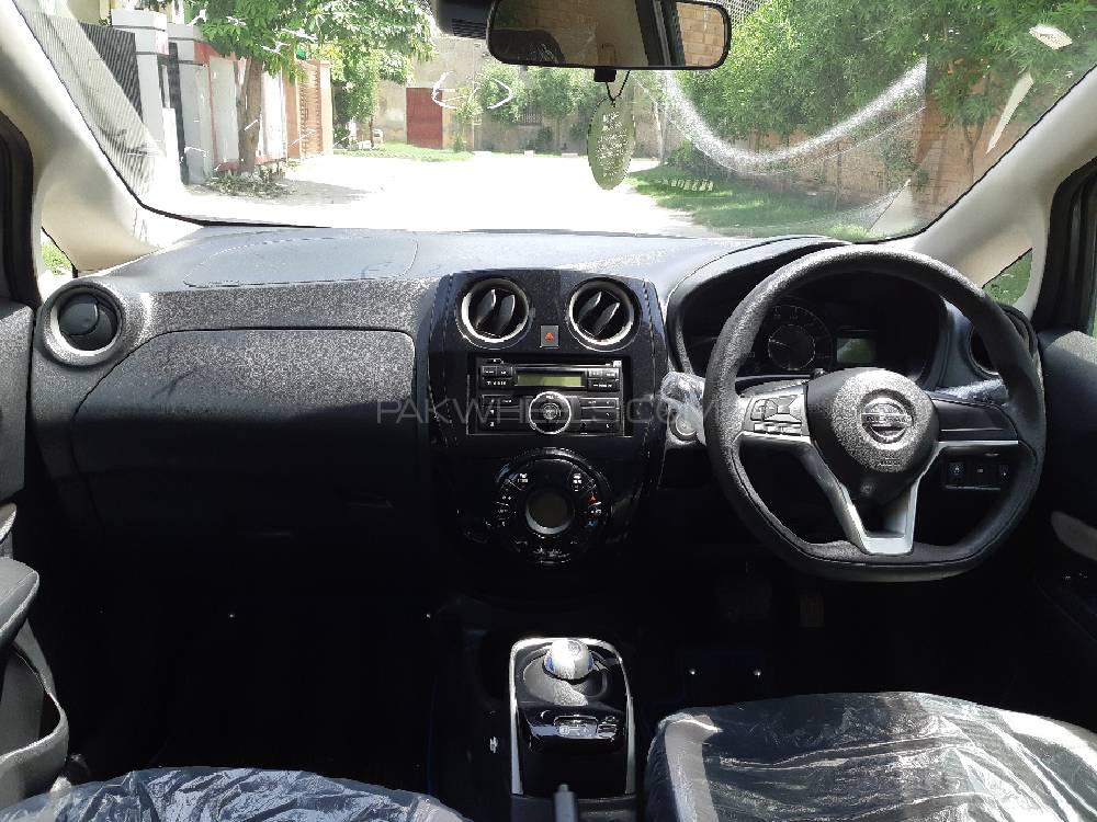 Nissan Note 2017 for Sale in Multan Nissan Note 2017 for Sale in Multan Image-7