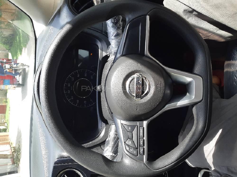 Nissan Note 2017 for Sale in Multan Nissan Note 2017 for Sale in Multan Image-10