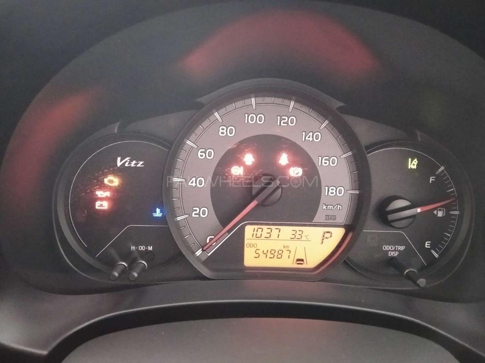 Toyota Vitz 2016 for Sale in Karachi Toyota Vitz 2016 for Sale in Karachi Image-5