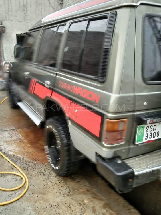 Mitsubishi Pajero 1987 for Sale in Lahore Mitsubishi Pajero 1987 for Sale in Lahore Image-9