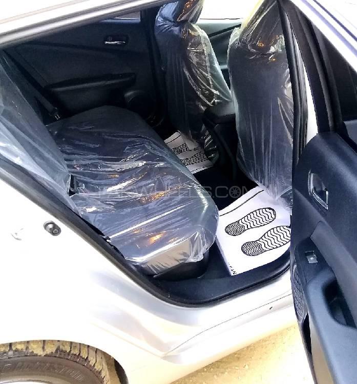 Toyota Prius 2017 for Sale in Karachi Toyota Prius 2017 for Sale in Karachi Image-13