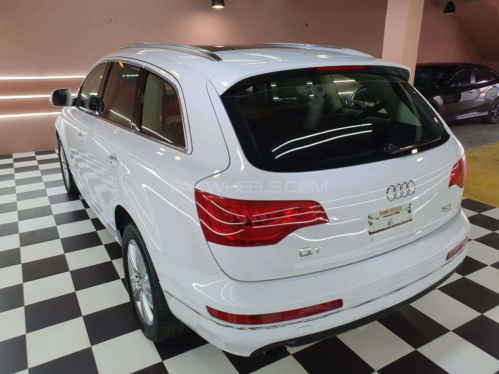 آوڈی کیو 7 2012 for Sale in لاہور آوڈی کیو 7 2012 for Sale in لاہور Image-6