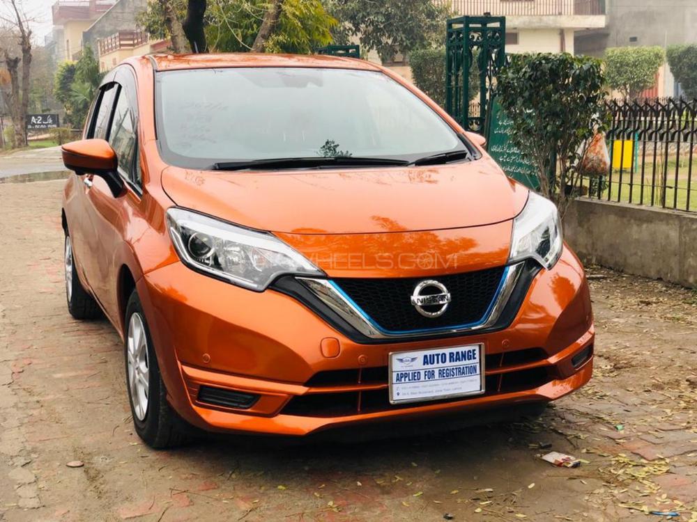 Nissan Note 2017 for Sale in Lahore Nissan Note 2017 for Sale in Lahore Image-2
