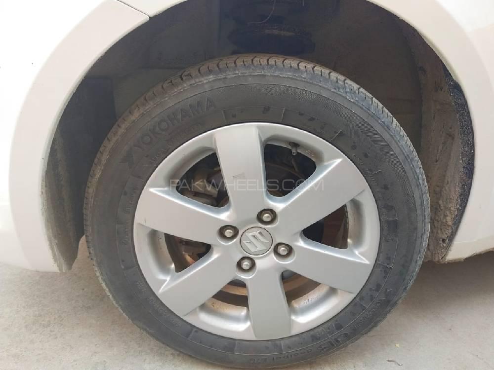 Suzuki Swift 2016 for Sale in Peshawar Image-1