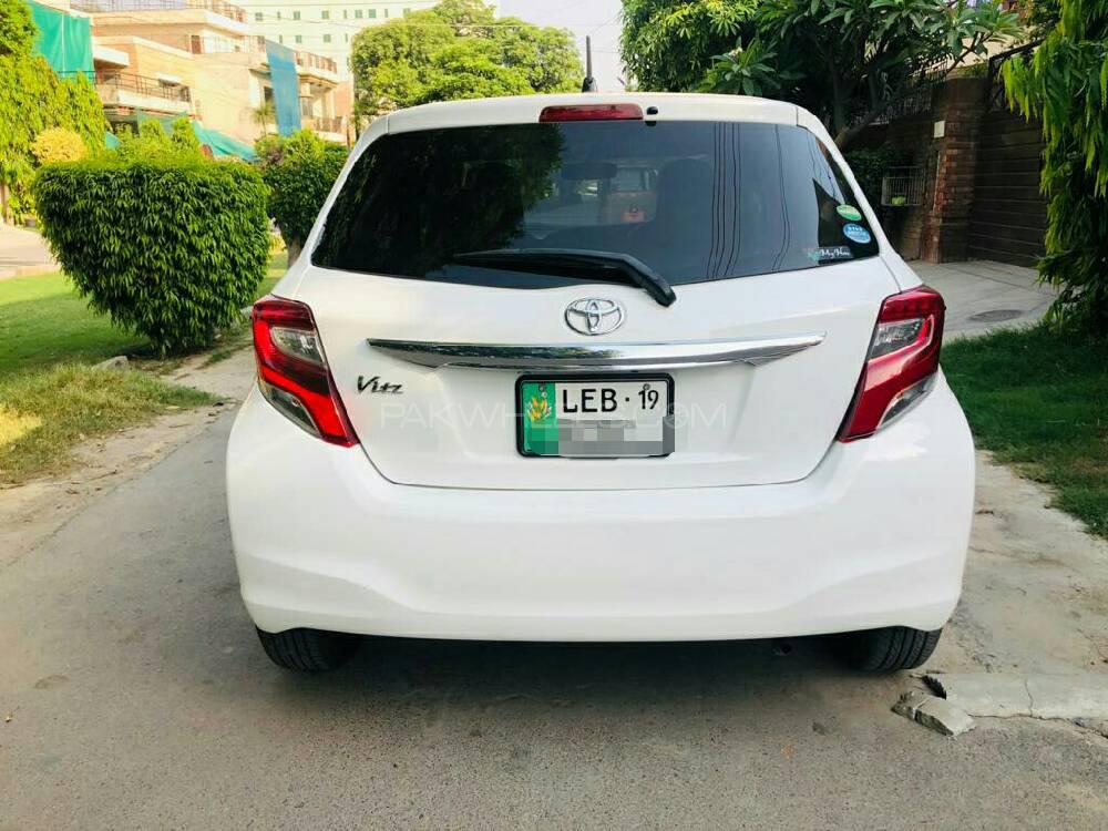 Toyota Vitz 2015 for Sale in Lahore Toyota Vitz 2015 for Sale in Lahore Image-2