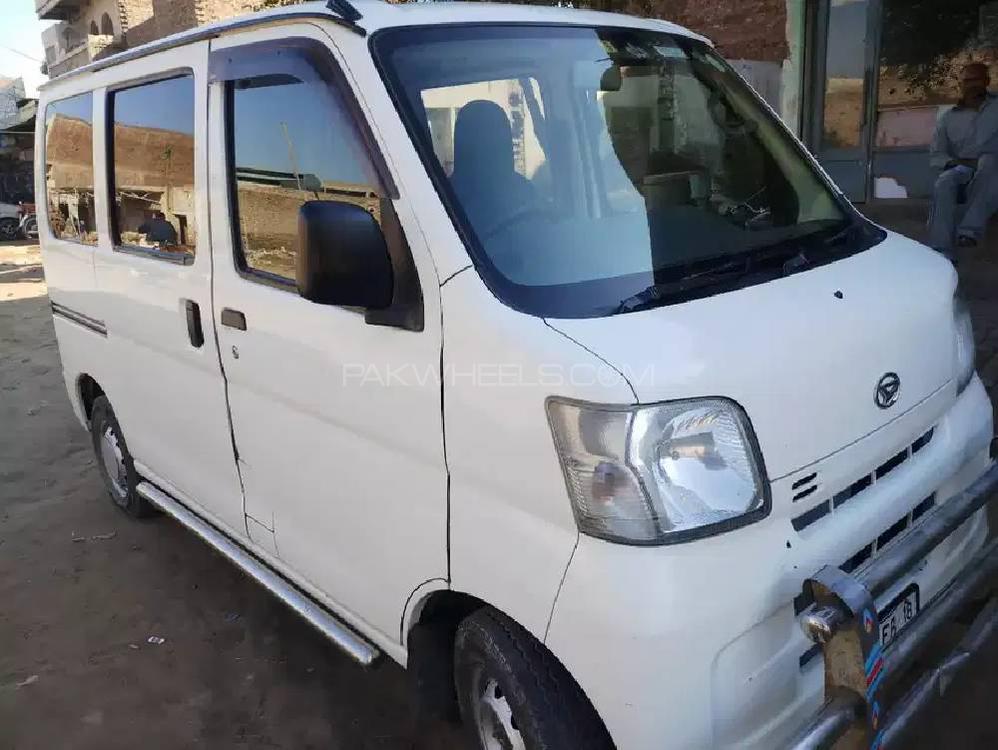 Daihatsu Hijet 2011 for Sale in Gujranwala Image-1