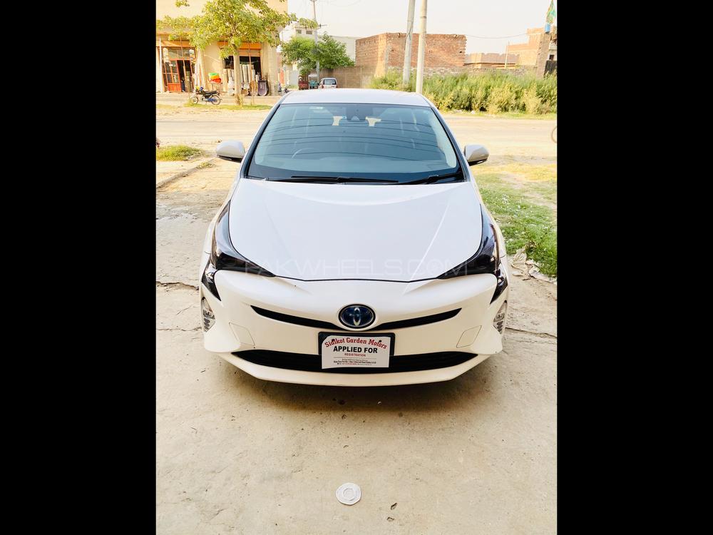 Toyota Prius 2016 for Sale in Sialkot Image-1