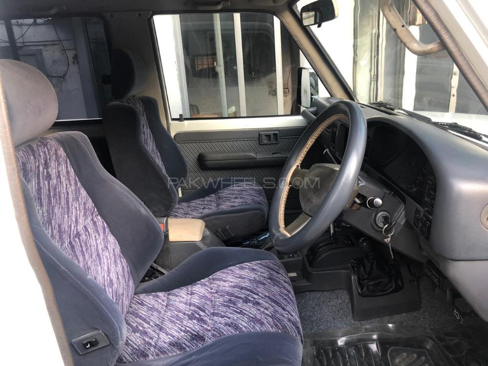 Toyota Prado 1991 for Sale in Lahore Toyota Prado 1991 for Sale in Lahore Image-3