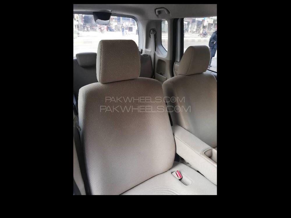 Honda N Box 2013 for Sale in Wah cantt Honda N Box 2013 for Sale in Wah cantt Image-7